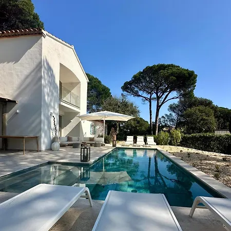 Juliette Dans Le Golfe De Saint Tropez, A 250 M De La Vila *