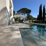 Juliette Dans Le Golfe De Saint Tropez, A 250 M De La