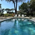 Juliette Dans Le Golfe De Saint Tropez, A 250 M De La Villa *