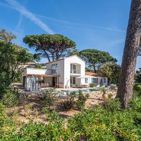 Juliette Villa Grimaud